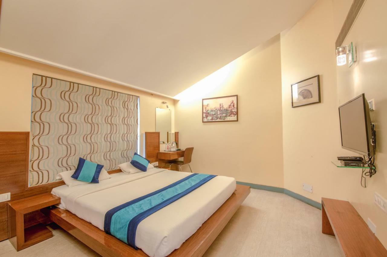 Mint Koregaon Park Next To Osho Ashram Pune Esterno foto