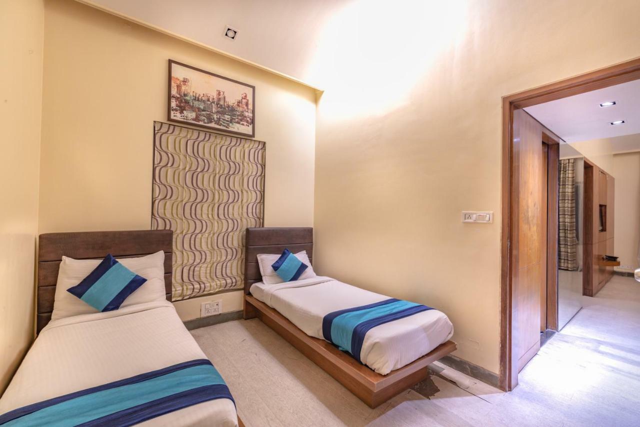 Mint Koregaon Park Next To Osho Ashram Pune Esterno foto